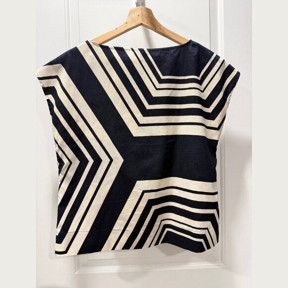 Ann Taylor Boxy Blouse with Geometric Print | PETITE SIZING! - Picture 2 of 2